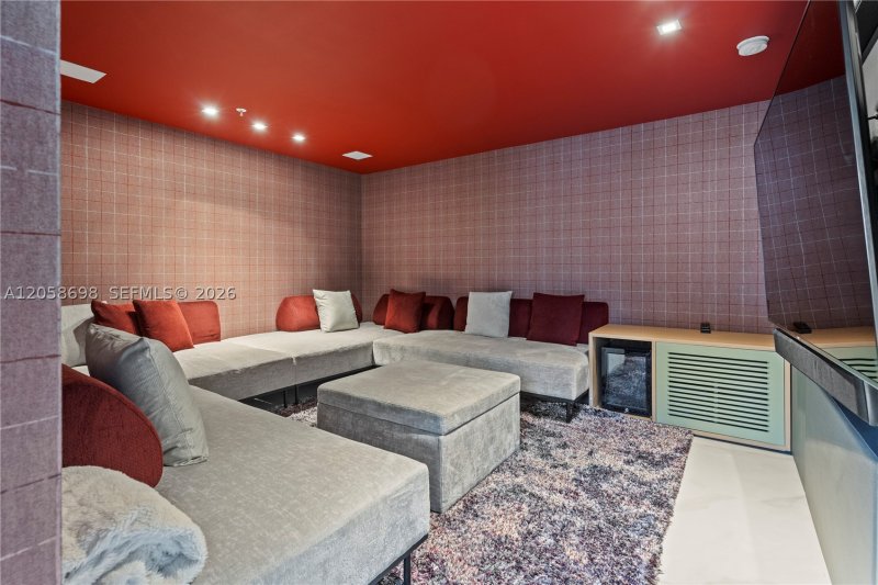 Comprar apartamento no Paraiso Bay Miami BH2