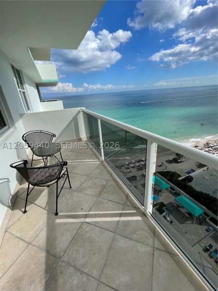 Condo for sale at Sea Air Towers 1204