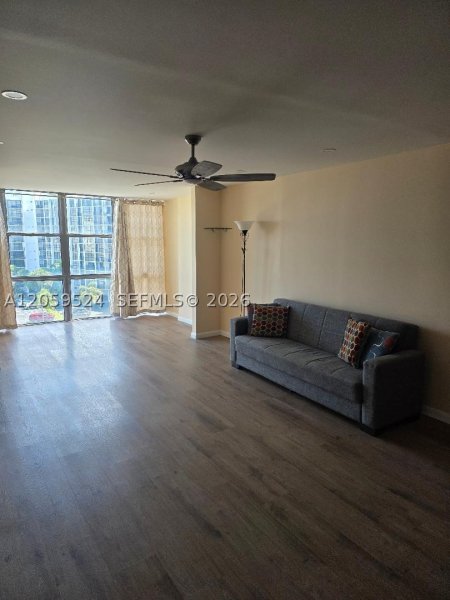 Apartment for rent at Oceanview Park 716
