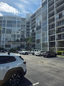 Oceanview Park Apt #716
