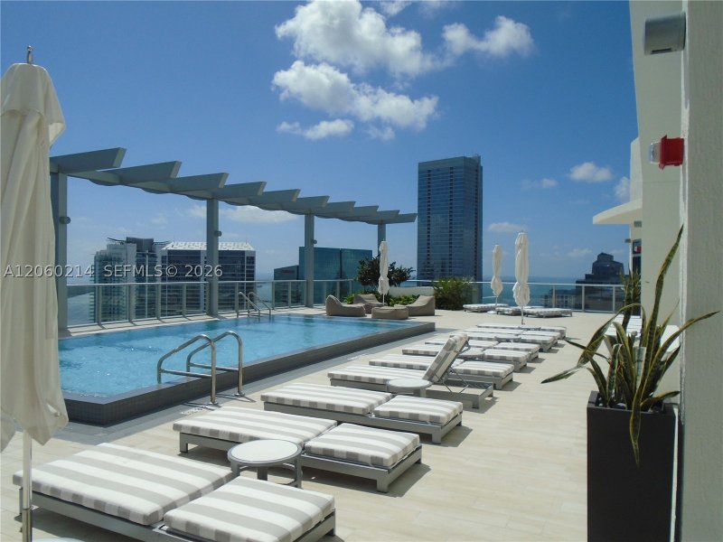 Comprar apartamento no 1100 Millecento 3305
