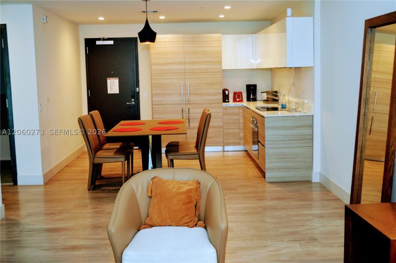 Comprar apartamento no Costa Hollywood N522