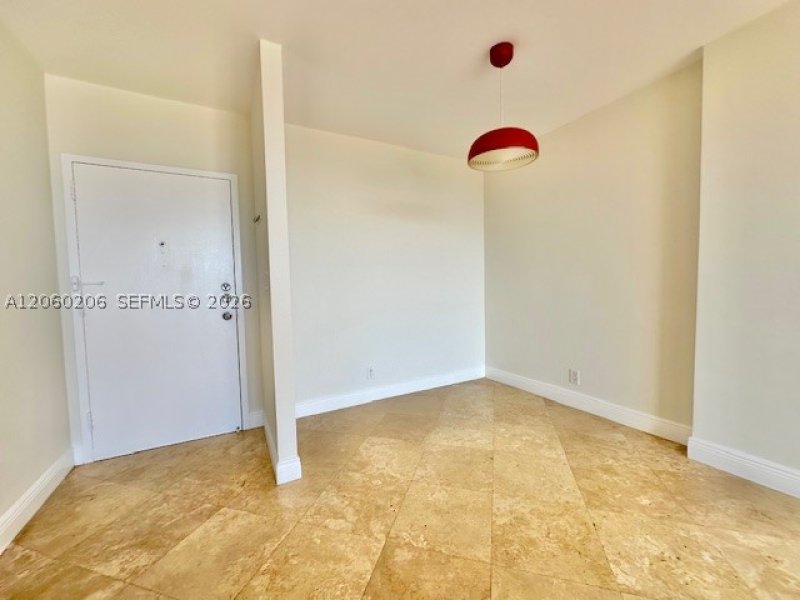 Apartment for rent at Waterside Towers 1005