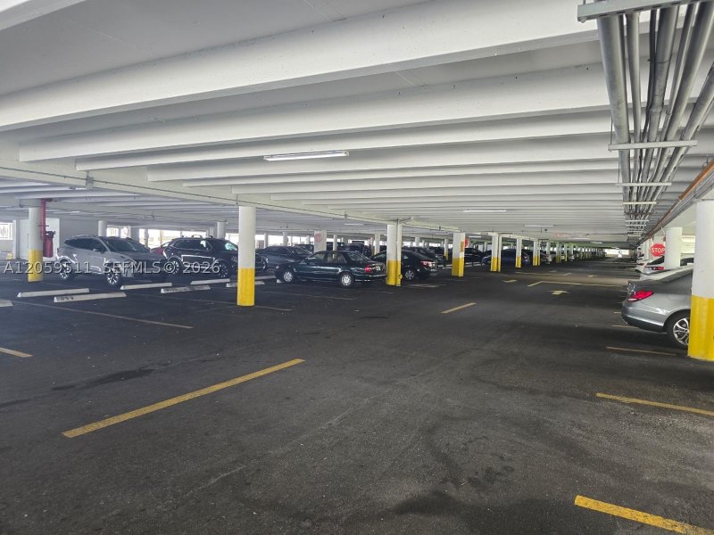 Apartment for rent at Plaza of the Americas 910