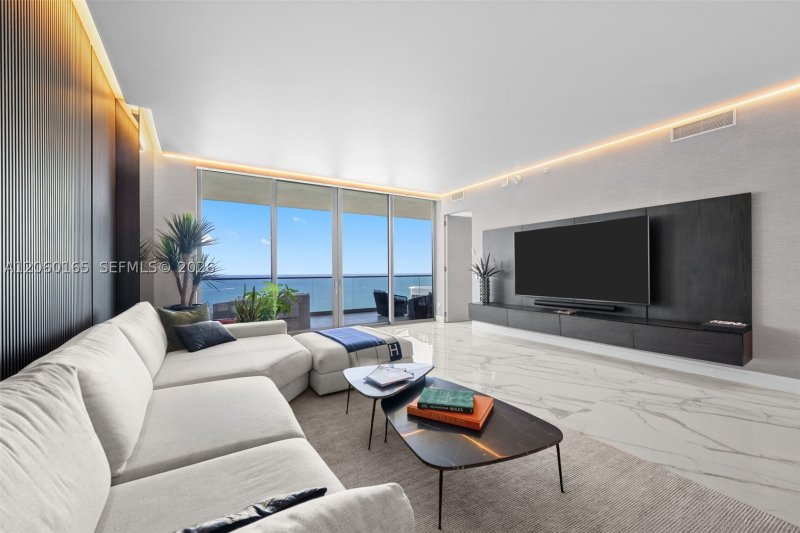 Comprar apartamento en Residences by Armani / Casa 3303