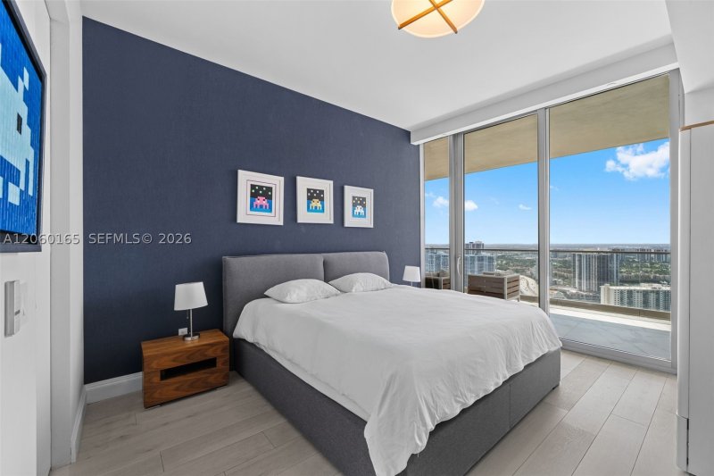 Comprar apartamento en Residences by Armani / Casa 3303