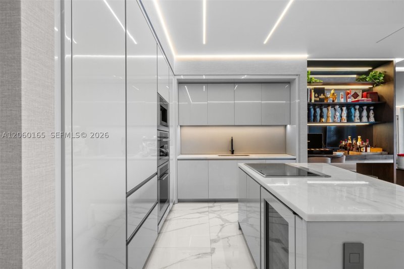 Comprar apartamento en Residences by Armani / Casa 3303