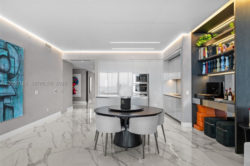 Comprar apartamento en Residences by Armani / Casa 3303