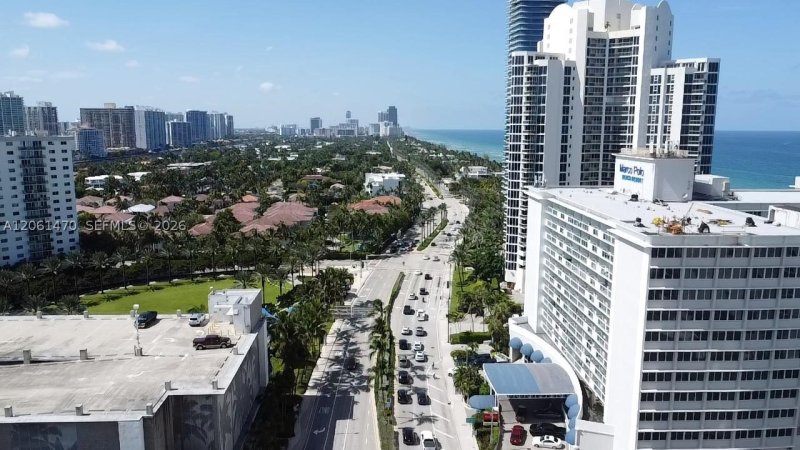 Condo for sale at Aventura Beach Club 723
