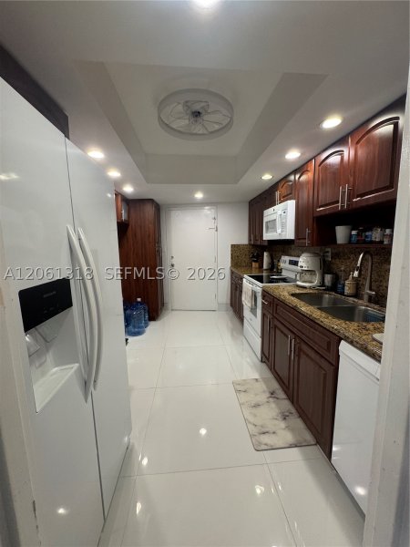 Condo for sale at Carriage House Miami Beach 334