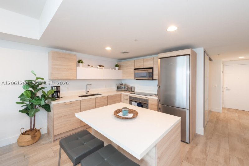 Property photo # 4