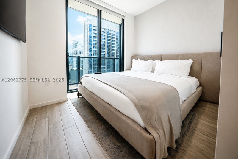 Comprar apartamento no The Elser Hotel and Residences 1615