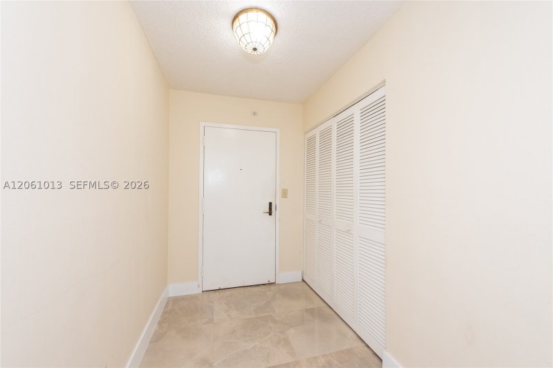 Alquiler de apartamento en Biltmore II 1014