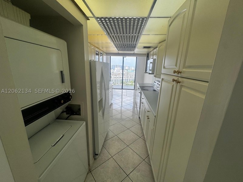 Alquiler de apartamento en Winston Towers 2110