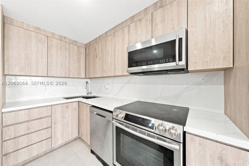 Apartment for rent at Brickell Place B2402