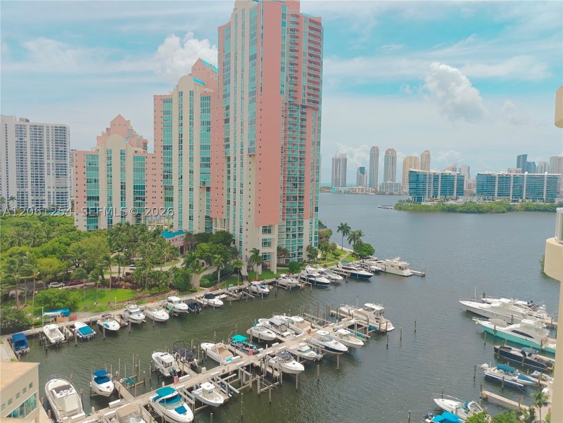 Aventura Marina Apt #1304