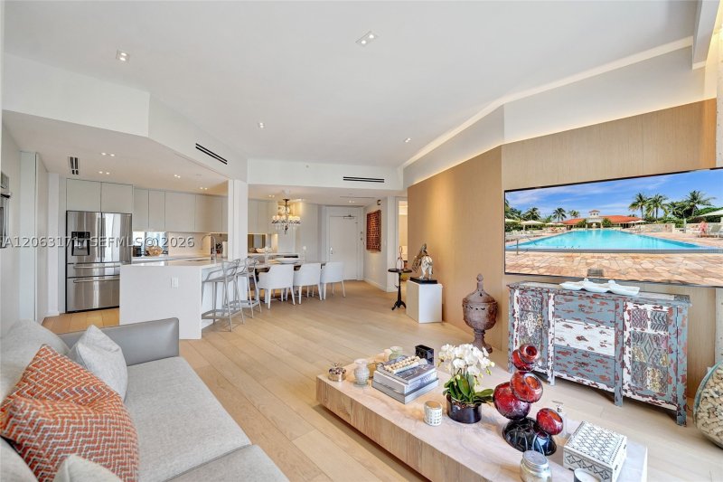 Comprar apartamento en Turnberry Village South TS16
