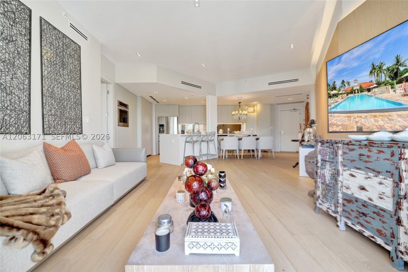 Comprar apartamento en Turnberry Village South TS16