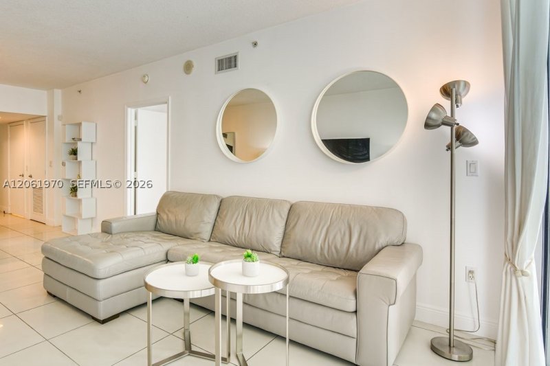 Condo for sale at Opera Tower 1909