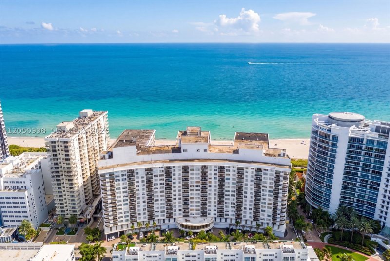 Comprar apartamento en Maison Grande 1624