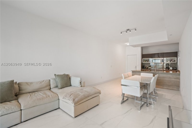 Apartment for rent at The Plaza Tower I 4101