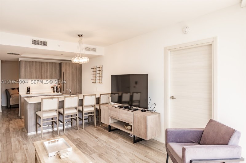 Property photo # 13
