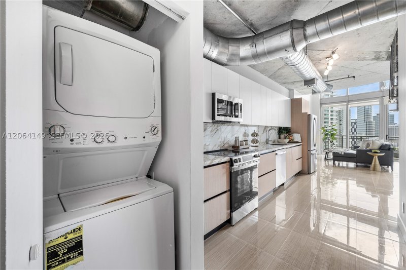 Alquiler de apartamento en Neo Vertika Brickell 3102