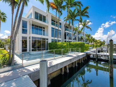 Acqua Marina Residences