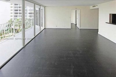 Property photo # 10