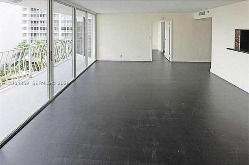Alquiler de apartamento en Grandview Palace 921