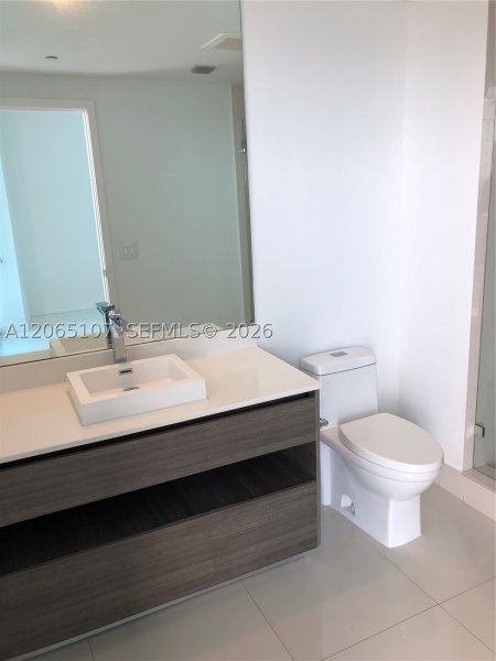 Aluguel de apartamento no 1100 Millecento 4007