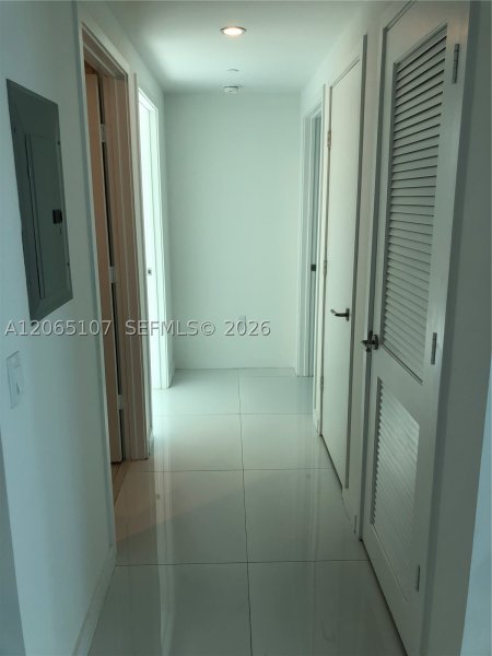 Aluguel de apartamento no 1100 Millecento 4007