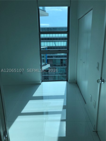 Aluguel de apartamento no 1100 Millecento 4007
