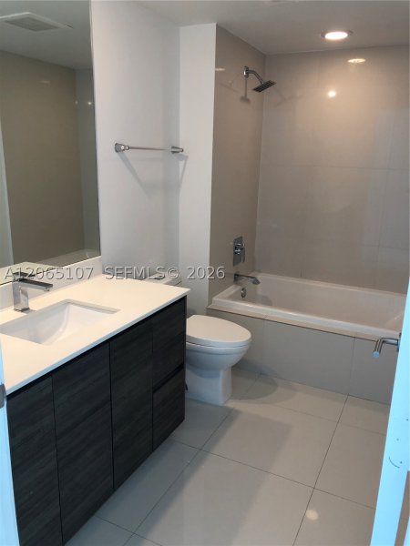 Aluguel de apartamento no 1100 Millecento 4007