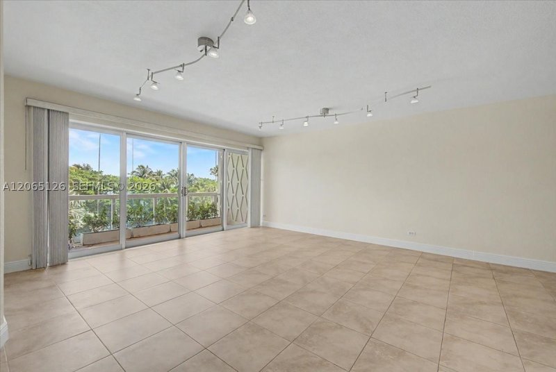 Condo for sale at Brickell Townhouse 4F