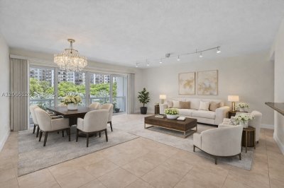 Brickell Townhouse Apt #4F