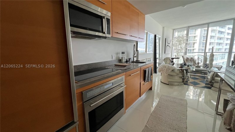 Alquiler de apartamento en Icon Brickell Tower II 4308