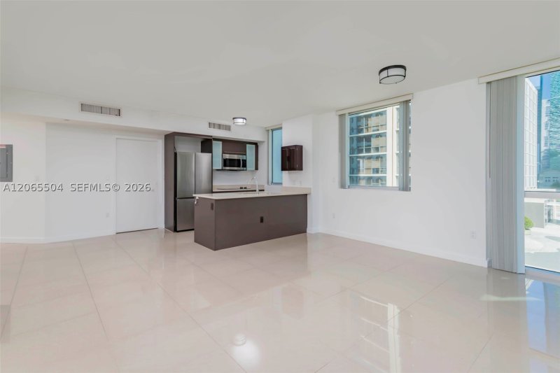 Aluguel de apartamento no 500 Brickell East Tower 401
