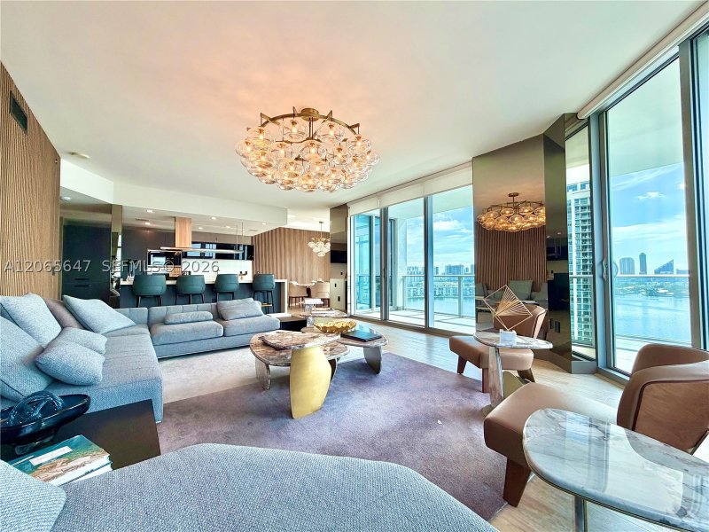 Comprar apartamento no Marina Palms Yacht Club 1409