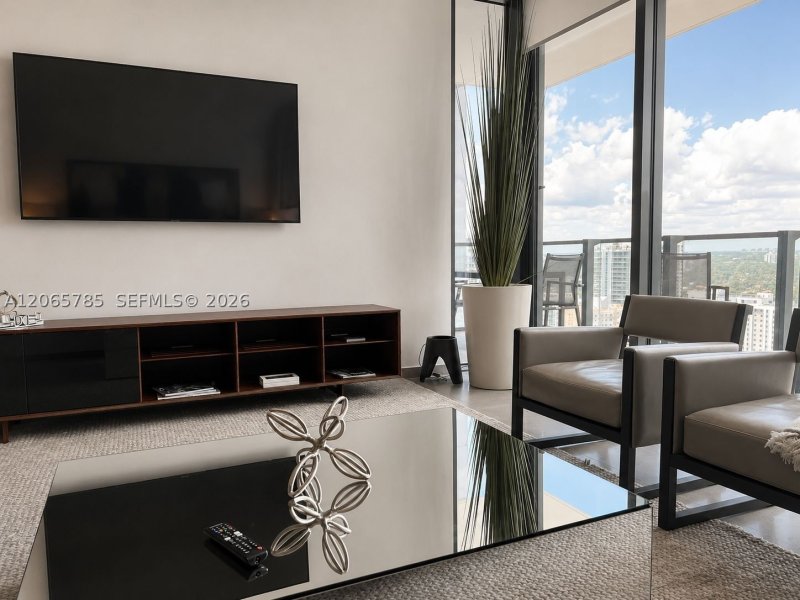 Aluguel de apartamento no Brickell City Centre Rise 1908