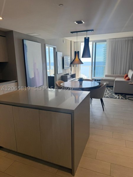 Apartment for rent at Hyde Beach House T3507