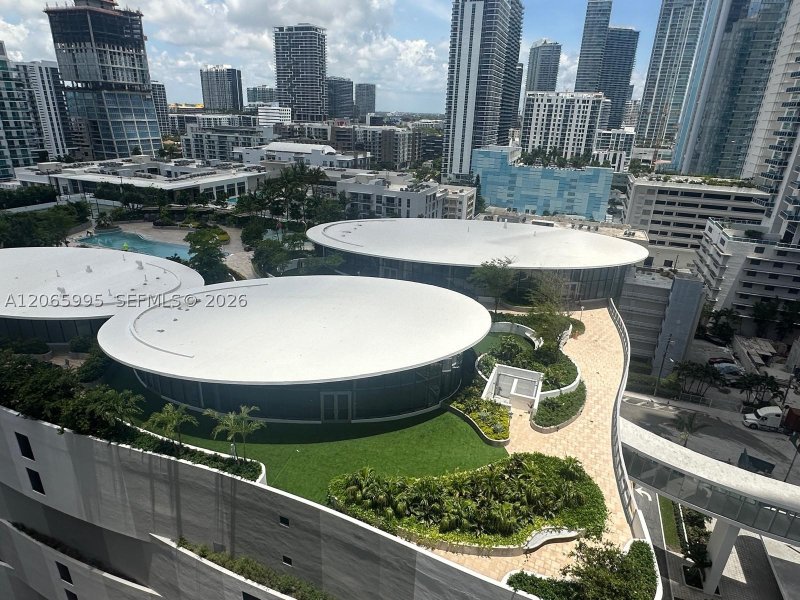 Aluguel de apartamento no 23 Biscayne Bay PH02