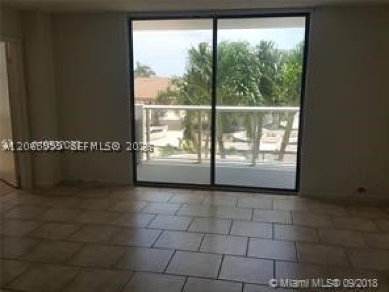 Comprar apartamento en Sailboat Cay 506