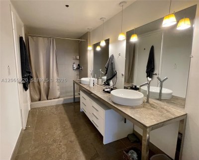 Property photo # 11
