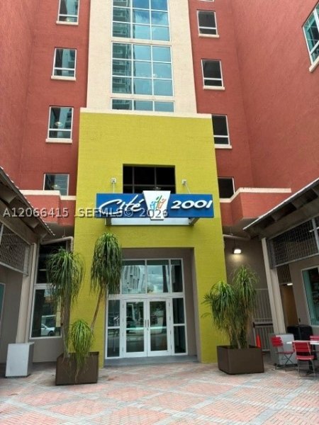 Aluguel de apartamento no Cite On The Bay 3209