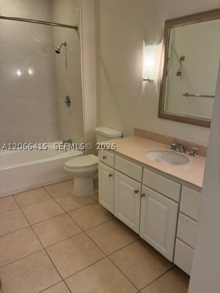 Aluguel de apartamento no Cite On The Bay 3209