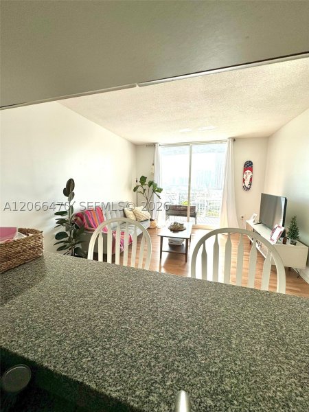 Aluguel de apartamento no 1800 Biscayne Plaza 2004