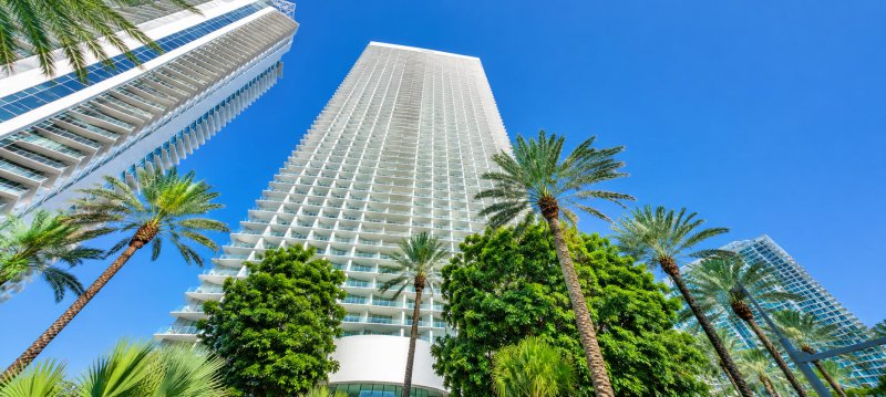 Comprar apartamento en Jade Signature 3002