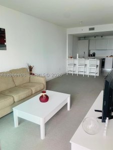 Paraiso Bayviews Apt #804