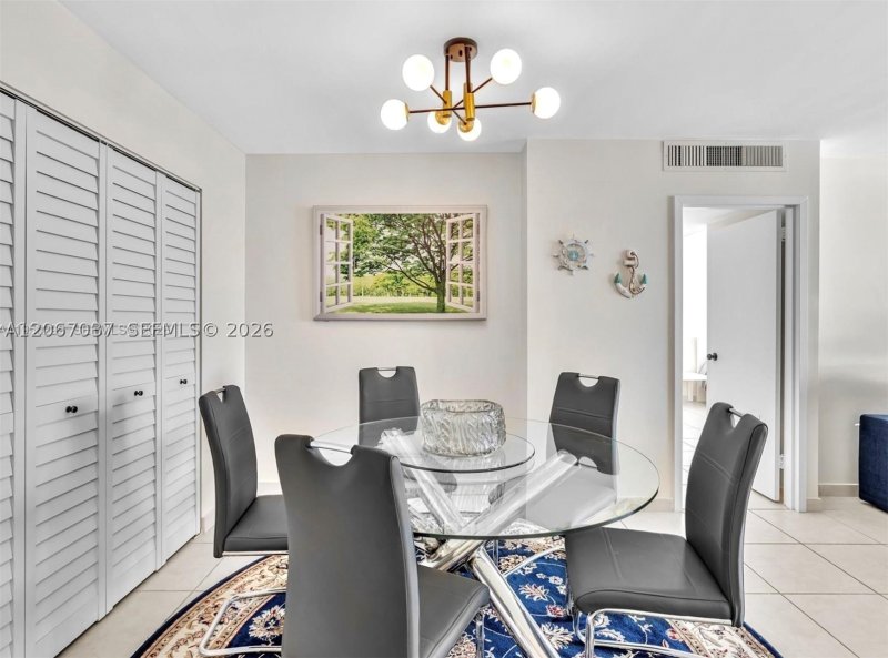 Apartment for rent at Parker Tower 206